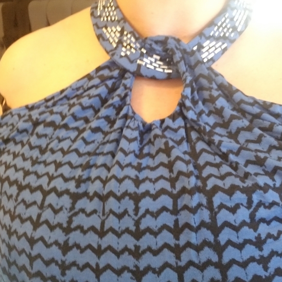 Halter Top NWOT - Picture 2 of 6